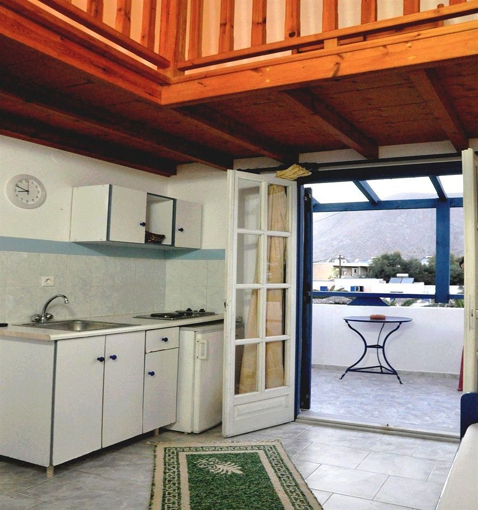 Villa Spyros Santorini Периса Екстериор снимка